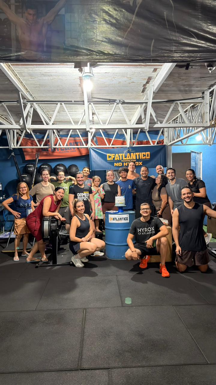 Comunidade do CF Atlântico reunida no box